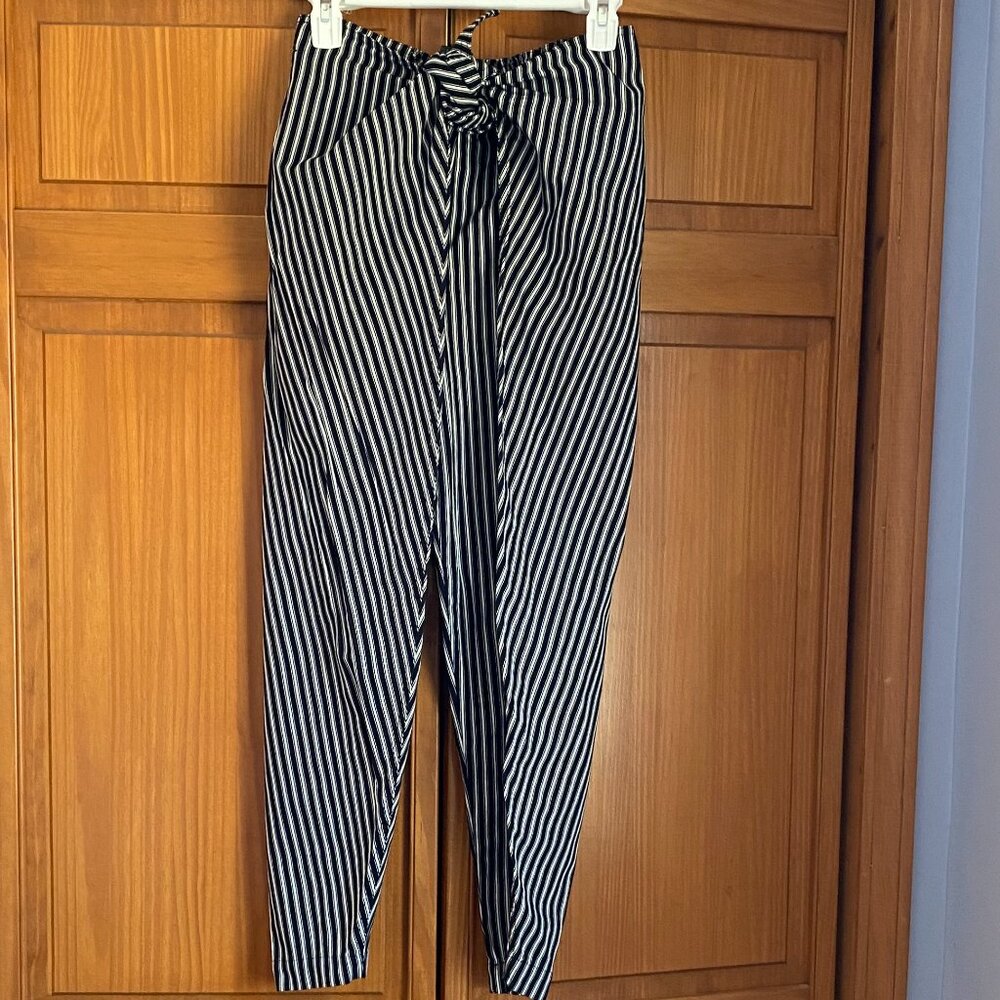 Silence + Noise Urban Outfitters High-Rise Wrap Front Stripe Pant Size MEDIUM